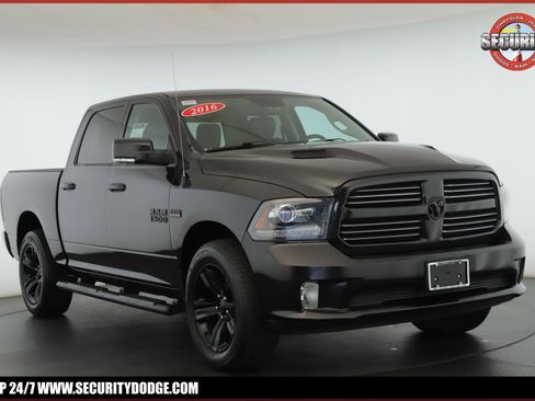 Used 2016 RAM 1500 Sport w/ Black Ram 1500 Sport Group AWD/4WD image 1
