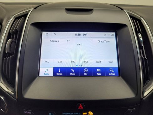 Used 2019 Ford Edge Titanium w/ Equipment Group 301A AWD/4WD image 25