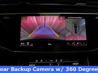 New 2026 Audi SQ8 Prestige