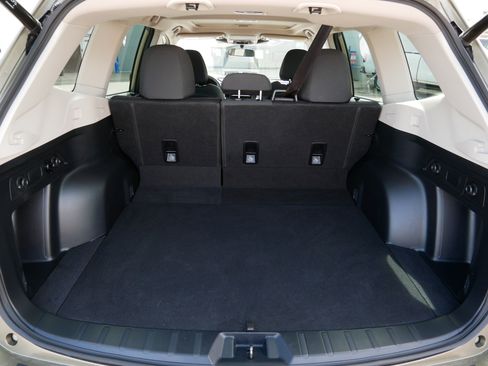 Certified 2023 Subaru Forester Premium AWD/4WD image 18
