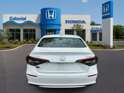 Used 2025 Honda Civic Sport image 5