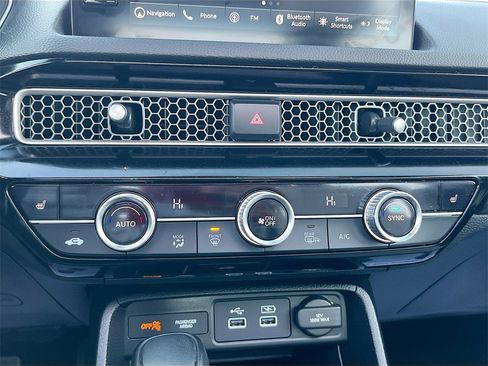 Used 2023 Honda Civic Touring image 16