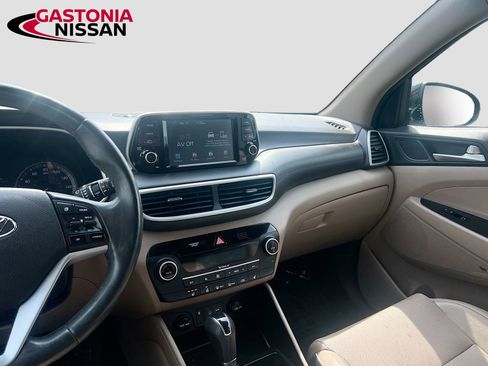 Used 2020 Hyundai Tucson Limited w/ Cargo Package image 32