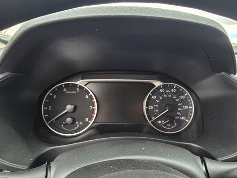 Used 2025 Nissan Altima 2.5 SV image 22