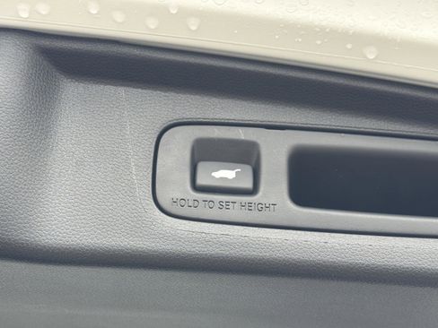 Used 2025 Honda CR-V Sport-L image 35