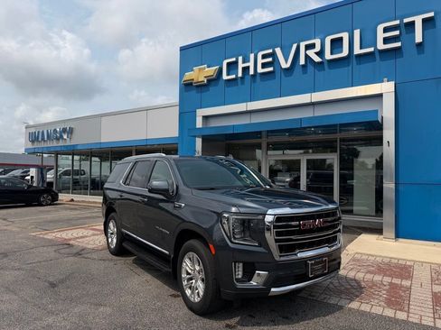 Used 2021 GMC Yukon SLT w/ SLT Luxury Plus Package AWD/4WD image 1