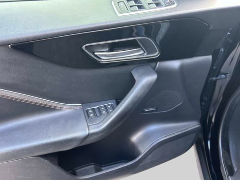 Used 2020 Jaguar F-PACE Prestige image 19
