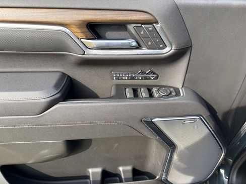 Used 2026 Chevrolet Silverado 1500 High Country w/ High Country Premium Package image 19