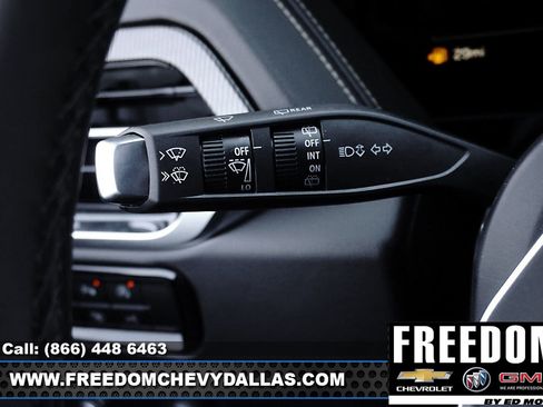 New 2026 GMC Yukon Elevation image 28