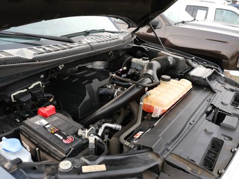 Used 2016 Ford F150 XLT w/ Equipment Group 301A Mid image 48