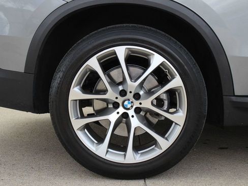 Used 2025 BMW X5 xDrive40i image 38