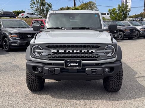 New 2026 Ford Bronco Badlands w/ Sasquatch Package image 6