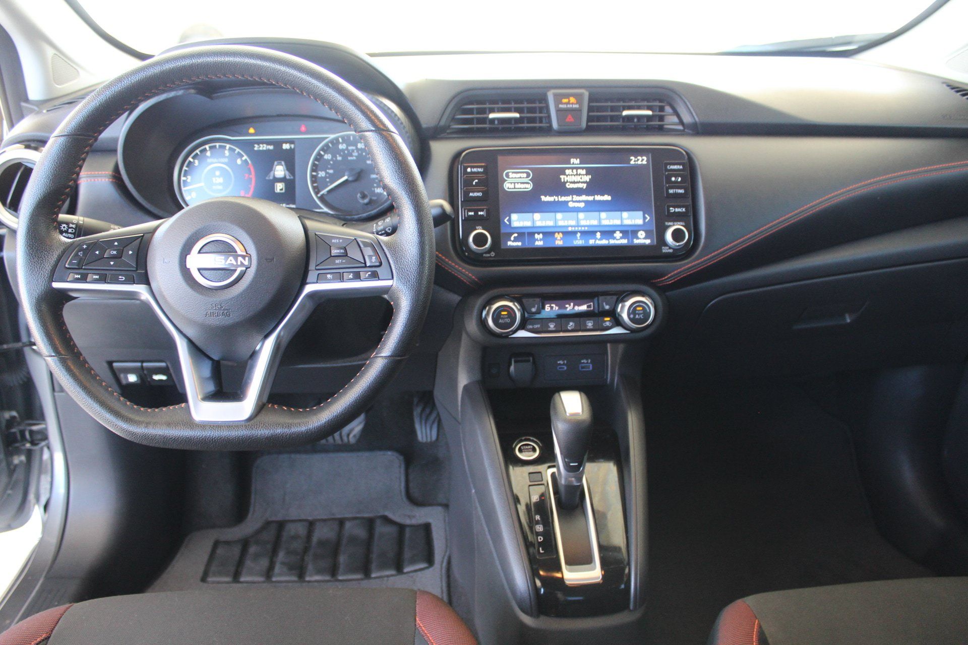 Used 2025 Nissan Versa SR w/ Trunk Package FWD image 19