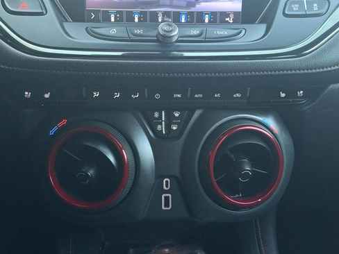 Used 2019 Chevrolet Blazer RS AWD/4WD image 11