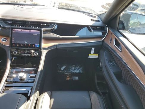 New 2025 Jeep Grand Cherokee L Summit image 20
