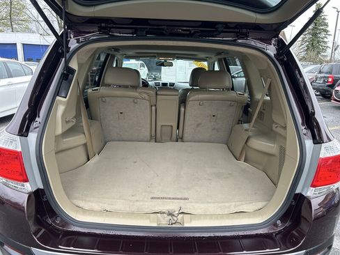 Used 2013 Toyota Highlander Limited AWD/4WD image 9
