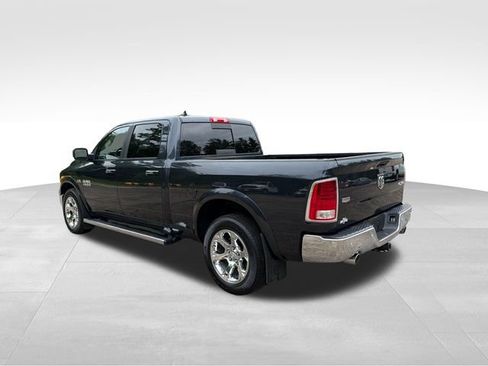 Used 2018 RAM 1500 Laramie w/ Convenience Group AWD/4WD image 5