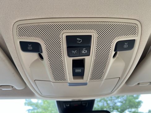 Used 2019 Mercedes-Benz GLA 250 image 28