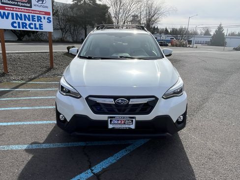 Used 2022 Subaru Crosstrek 2.5i Limited w/ Moonroof Package 2 image 8