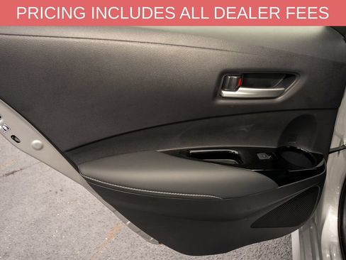 Used 2026 Toyota Corolla SE FWD image 9