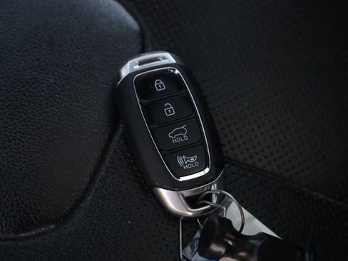 Used 2019 Hyundai Santa Fe Limited image 29