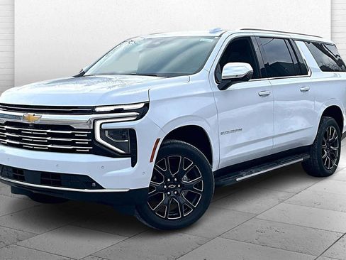 New 2026 Chevrolet Suburban Premier w/ Sun And Tow Package image 2