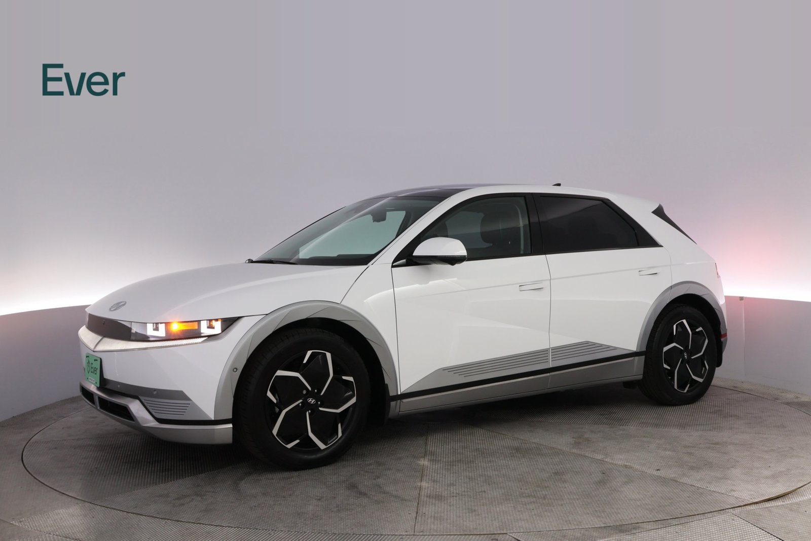 Used 2024 Hyundai Ioniq 5 Limited RWD image 18