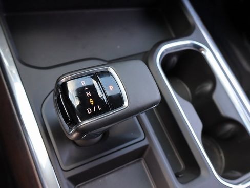 Used 2023 GMC Sierra 1500 SLT w/ SLT Premium Package image 8