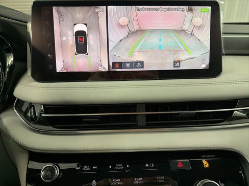 New 2026 INFINITI QX60 Luxe image 22