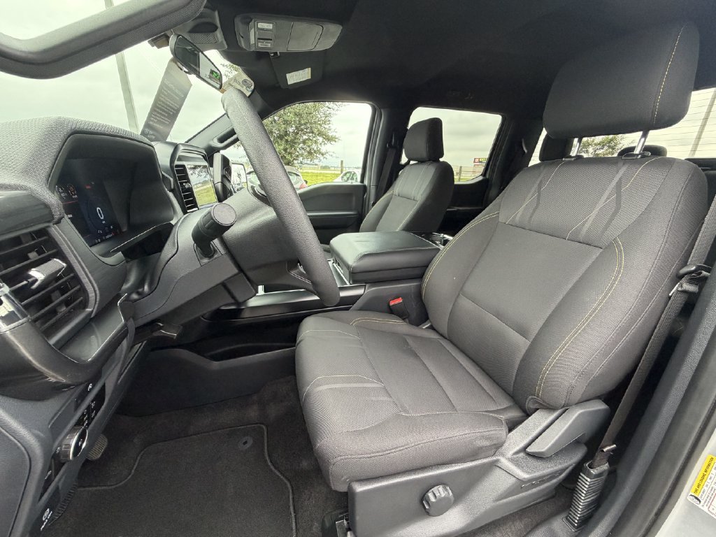 Used 2025 Ford F150 STX w/ Equipment Group 200A RWD image 13