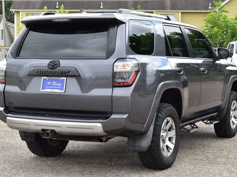 Used 2016 Toyota 4Runner Trail AWD/4WD image 5