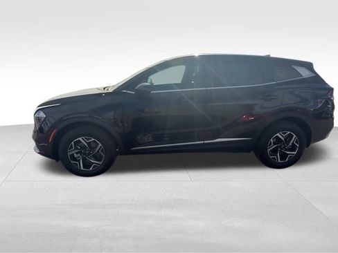 Used 2023 Kia Sportage LX image 31