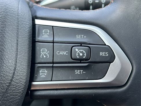 Used 2022 Jeep Compass Limited image 20