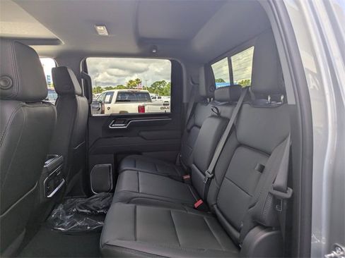 New 2025 GMC Sierra 2500 Denali w/ Denali Reserve Package image 15