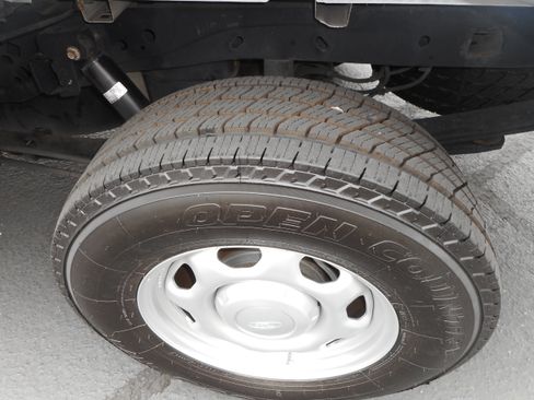 Used 2014 Ford F150 XL w/ Equipment Group 101A Mid AWD/4WD image 11