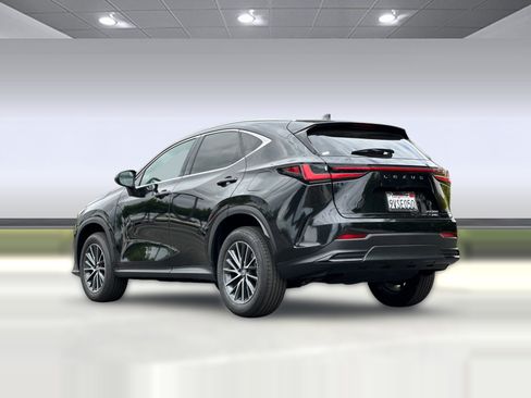 Certified 2026 Lexus NX 350 AWD w/ Accessory Package (Z1) image 3