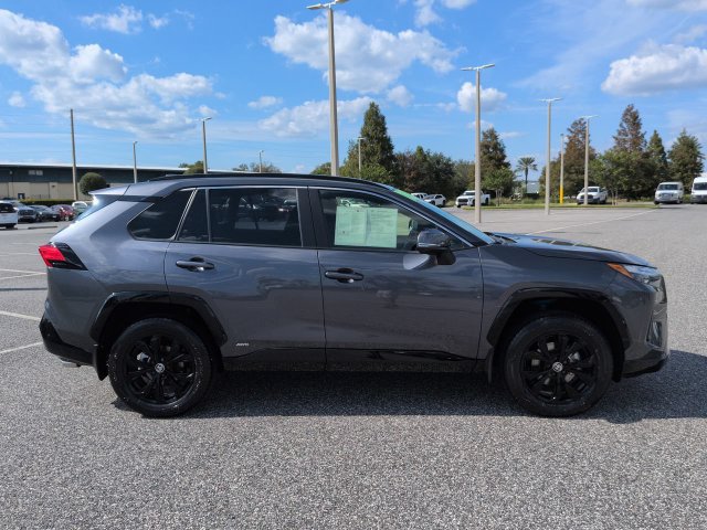 Certified 2024 Toyota RAV4 SE AWD/4WD image 3