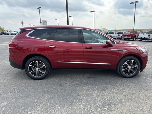 Used 2020 Buick Enclave Essence w/ Sport Touring Edition image 11