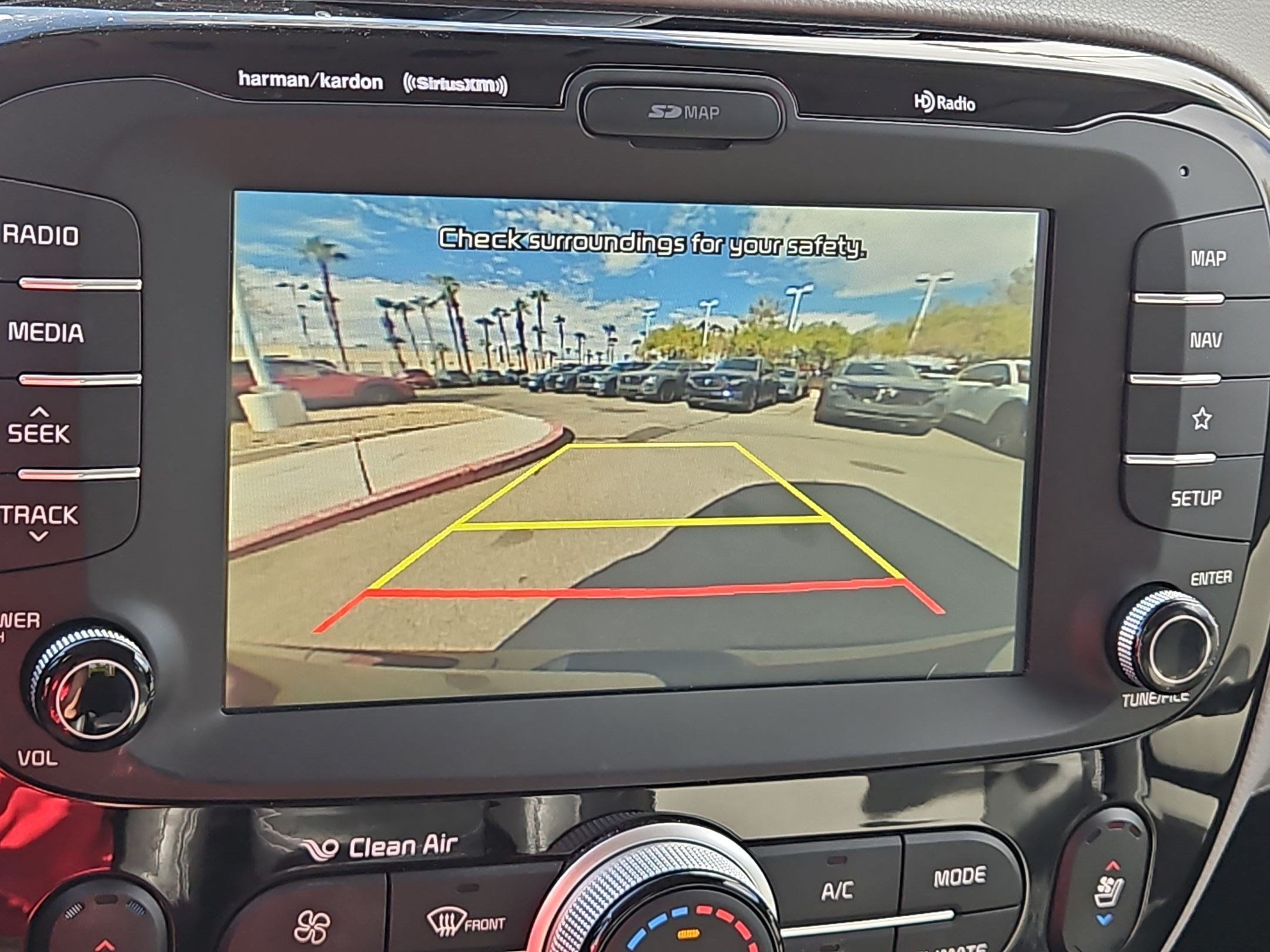 Used 2018 Kia Soul + w/ + Primo LIT Package FWD image 20