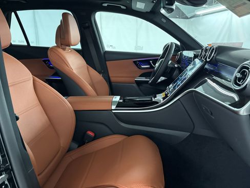 Certified 2026 Mercedes-Benz GLC 300 image 28