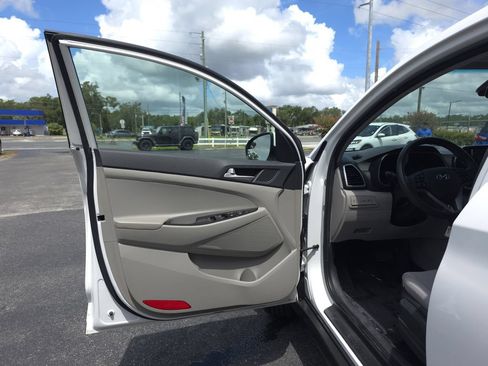 Used 2020 Hyundai Tucson SE FWD image 9
