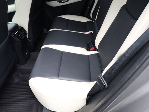 Used 2022 Lexus NX 250 FWD image 19