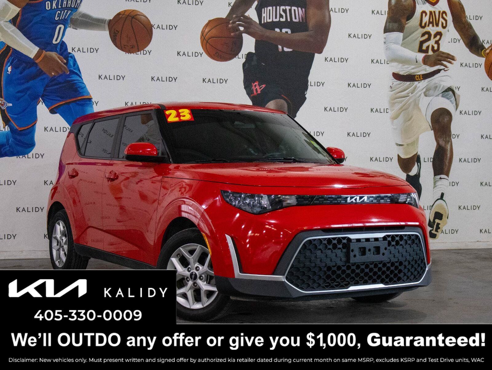 Used 2023 Kia Soul LX w/ Option Group 015 FWD image 1