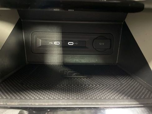 Used 2022 Volkswagen Atlas SE image 18