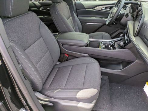 New 2026 Chevrolet Traverse LT w/ Midnight/Sport Edition AWD/4WD image 29