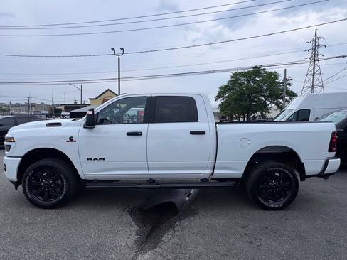Used 2025 RAM 2500 Lone Star AWD/4WD image 4