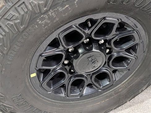 New 2026 Chevrolet Silverado 2500 ZR2 w/ ZR2 Bison Edition image 14