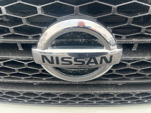 Certified 2021 Nissan Titan SV w/ SV Convenience Package image 28