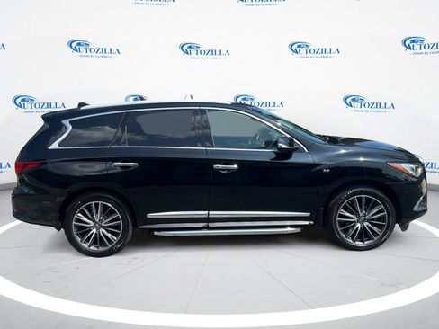 Used 2017 INFINITI QX60 FWD w/ Deluxe Technology Package image 6