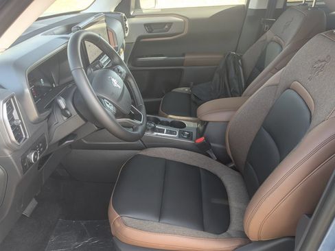 New 2025 Ford Bronco Sport Outer Banks w/ Outer Banks Tech Package+ AWD/4WD image 13